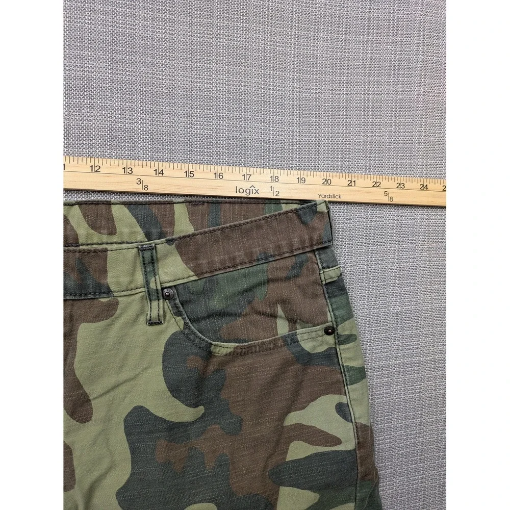 Levis 541 Athletic Fit Jeans Mens 40x28 (40x30) Green Camo Tapered Denim